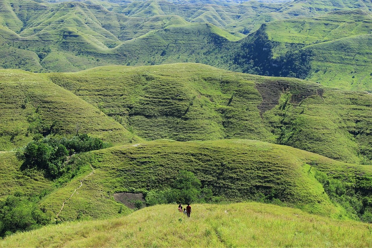 수맙코모도Sumba_Pulau_Seribu_Bukit.jpg