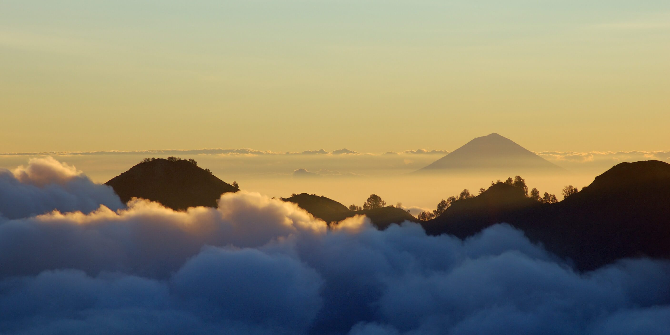 gunung agung.jpg