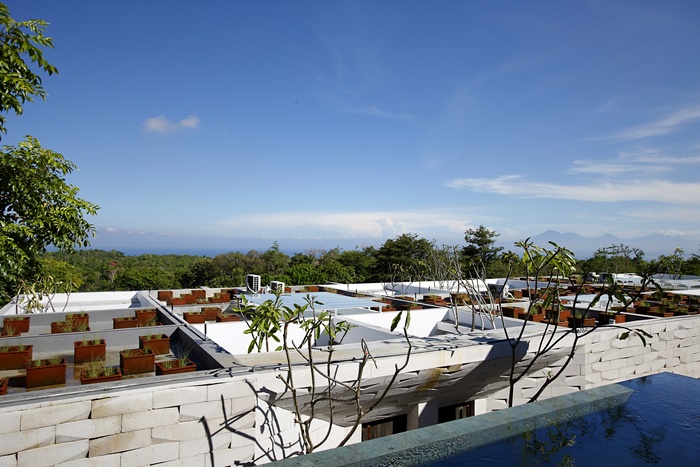 7002BDR Pool Villa (3).jpg