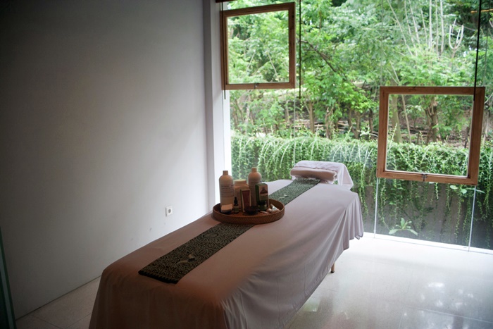 700Hideaway Villas - Bamboo Spa (1).jpg