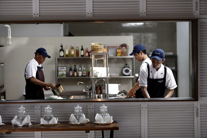 700Hideaway Villas - Dining - Pudak Restaurant (9).jpg