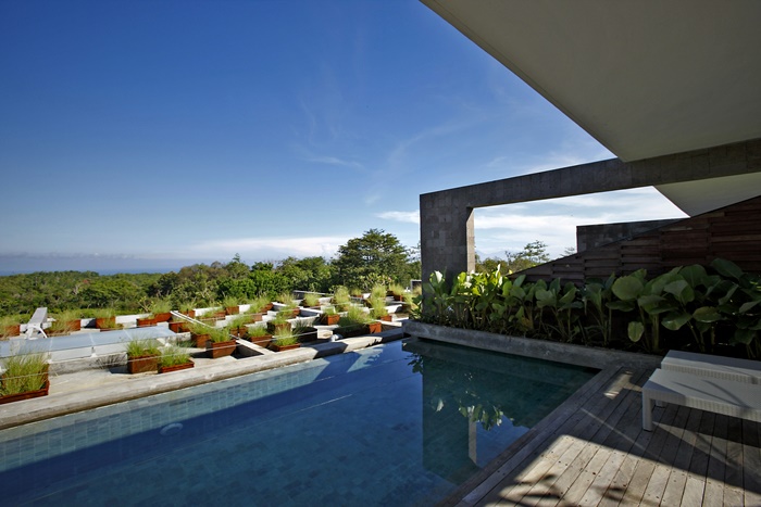 7002BDR Pool Villa (2).jpg