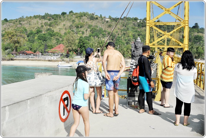 Yellowbridge7008.JPG