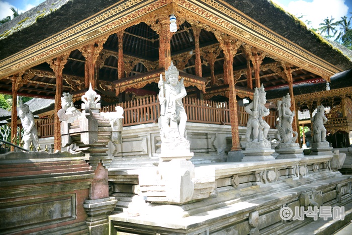 TritaEmpel700SIN_0769.JPG