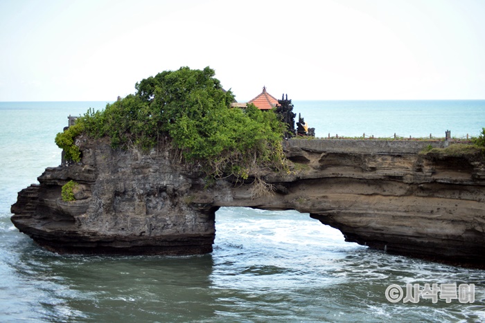 Tanah lot 700SIN_1102.JPG