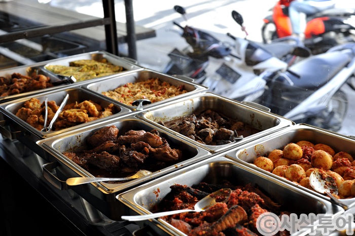 warung pojok025.JPG