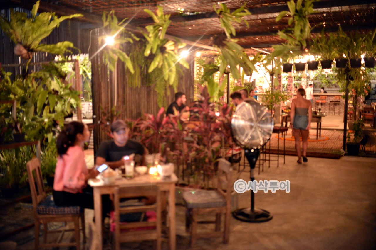 my warung seminyak033.JPG