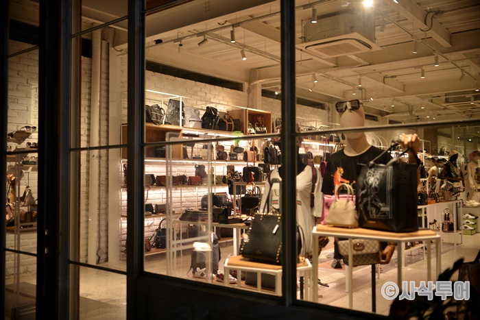 700SASAKTOUR_838.jpg