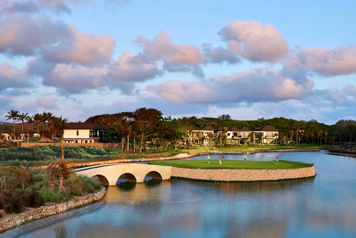 700Hole 17 Edited.jpg