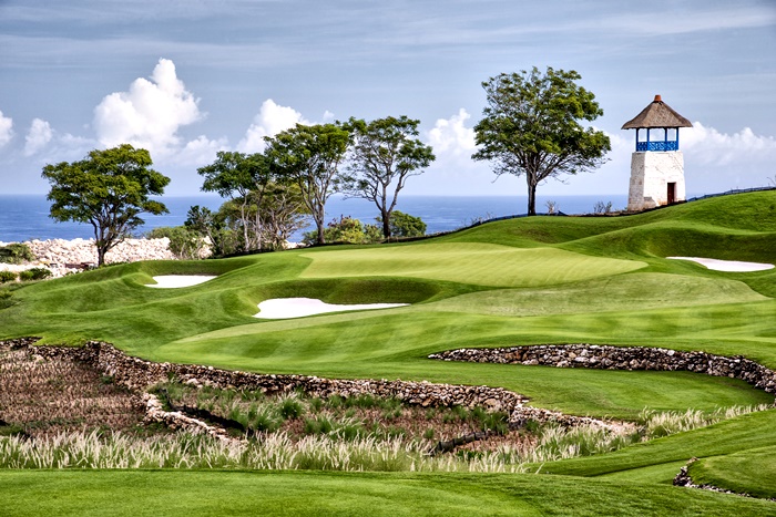 700BPGCC_Hole_13.jpg