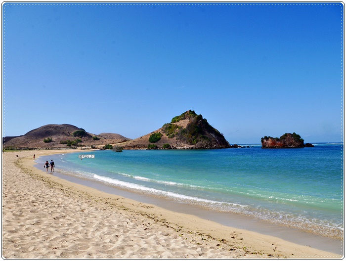 Mandalika beach004.JPG