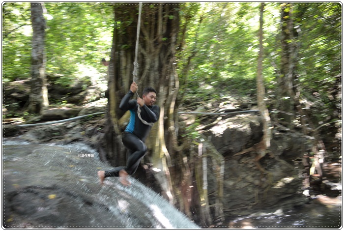 air terjun dwi mba009.JPG