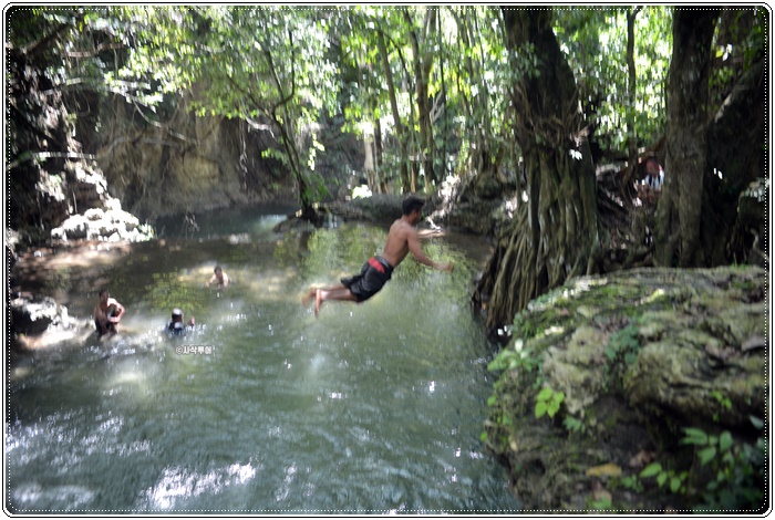 air terjun dwi mba016.JPG