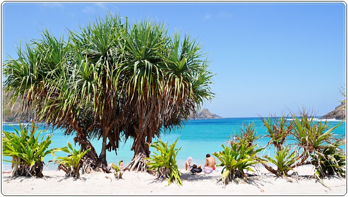 mawun beach027.JPG