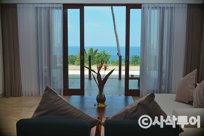 RajaVilla Sunsetview015.JPG