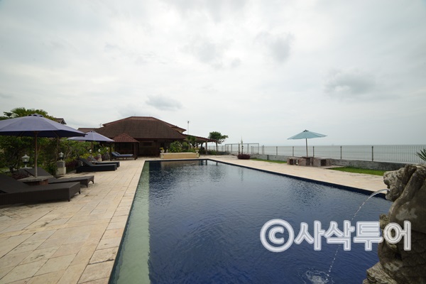 lombok beach villa020.jpg