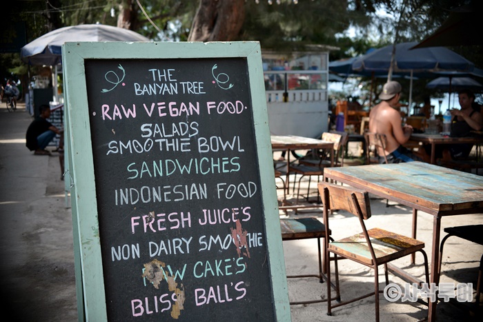 banyantree 700SIN_2559.JPG