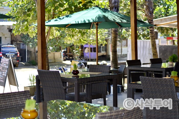 700 palem resto020.JPG
