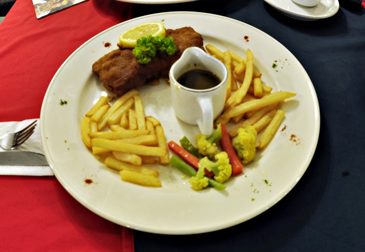 afa9d8d6475253b08e9b19b0be8eac29.jpg
