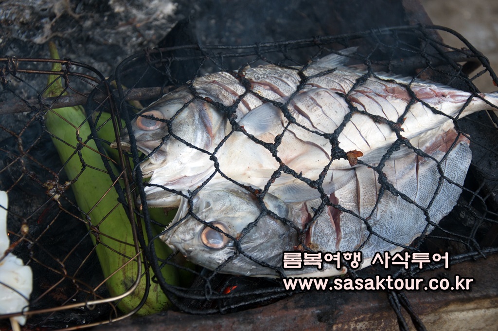 9aacb15d5a7b2ded458b6865c3eec0e6.jpg
