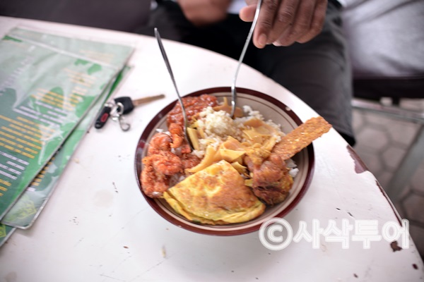 warung022.JPG
