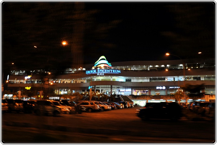 malllombok002.JPG