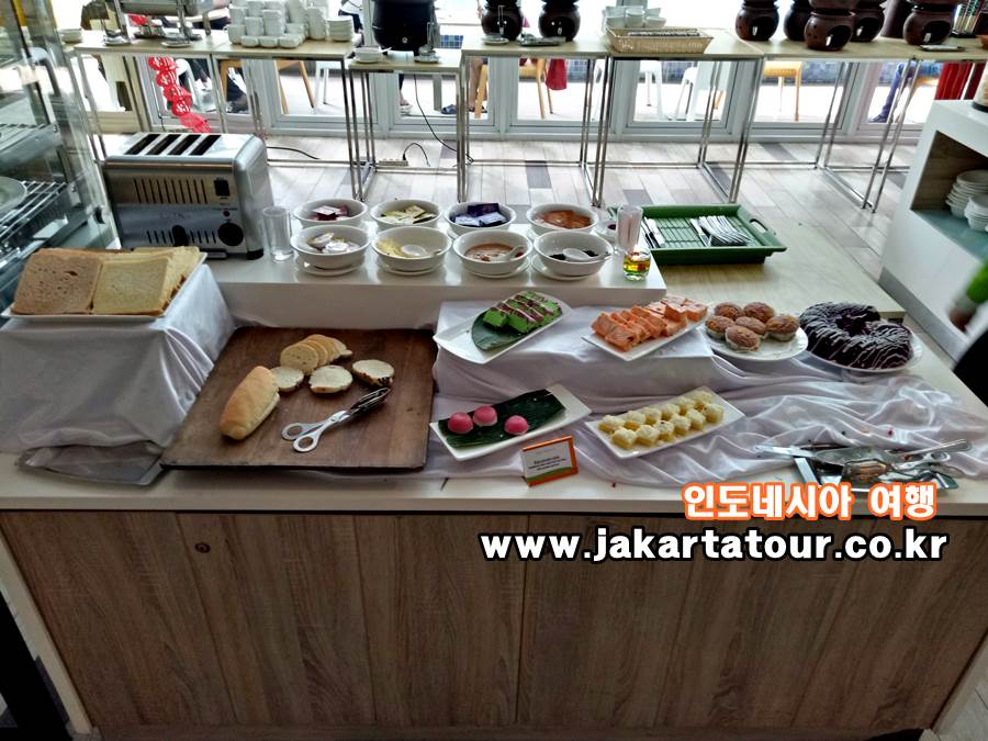 보고르아이콘호텔IMG20161221083639.jpg