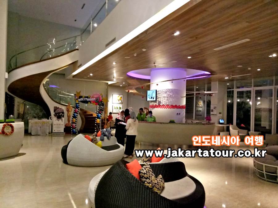 보고르아이콘호텔IMG20161220215042.jpg