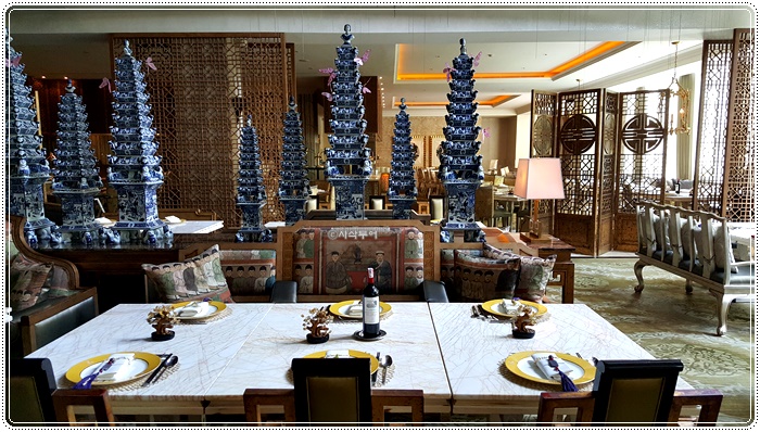 물리아 TABLE 8021.jpg