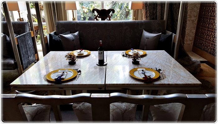 물리아 TABLE 8022.jpg