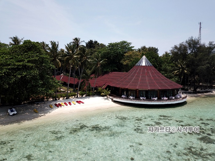 700DJI_0009.JPG