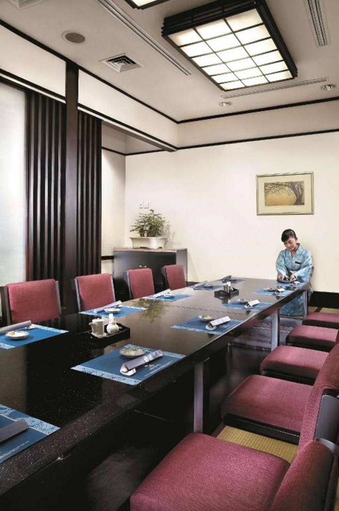 수라바야샹그렐라레스토랑5.jpg