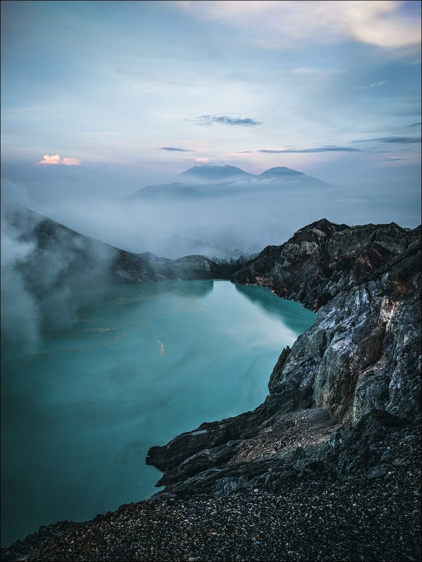 fariez-nurkholiq-00c1oHuQsnI-unsplash (1).jpg