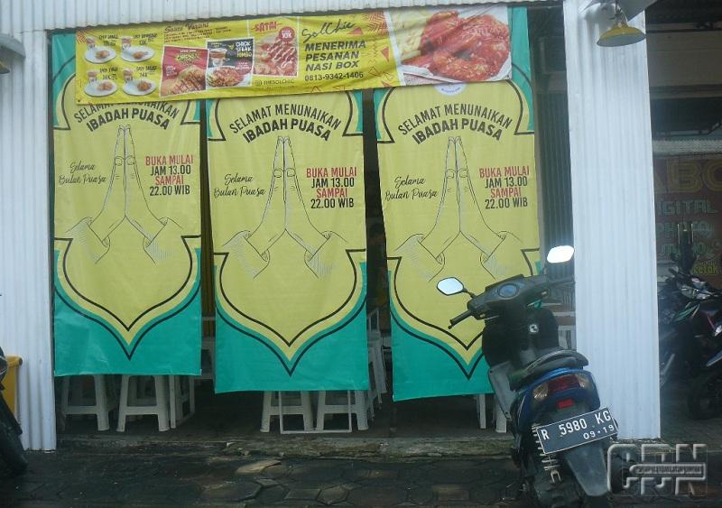 Rumah-Makan-Tutup1.jpg