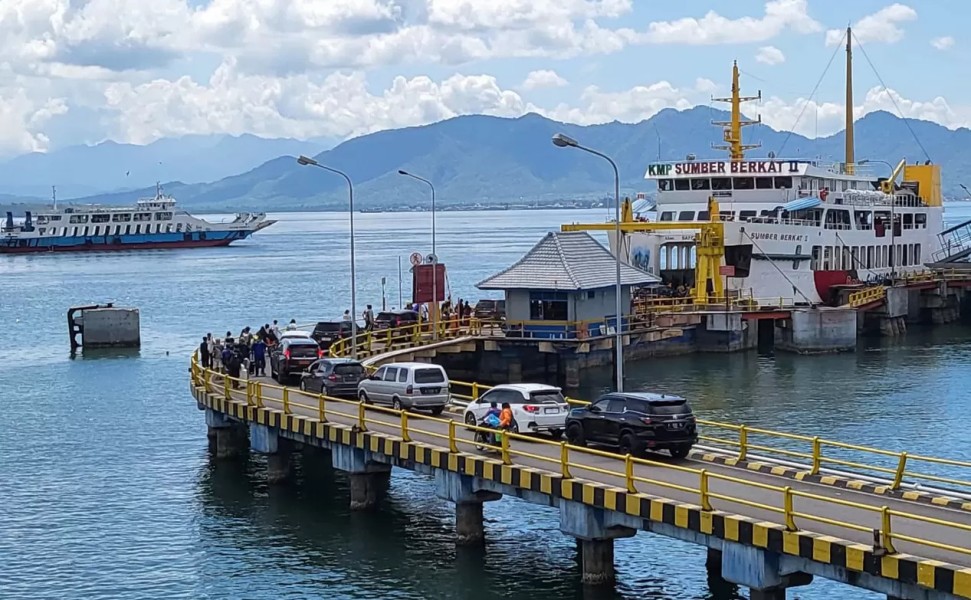 97705549500-penyeberangan_pelabuhan_ketapang-gilimanuk.jpg