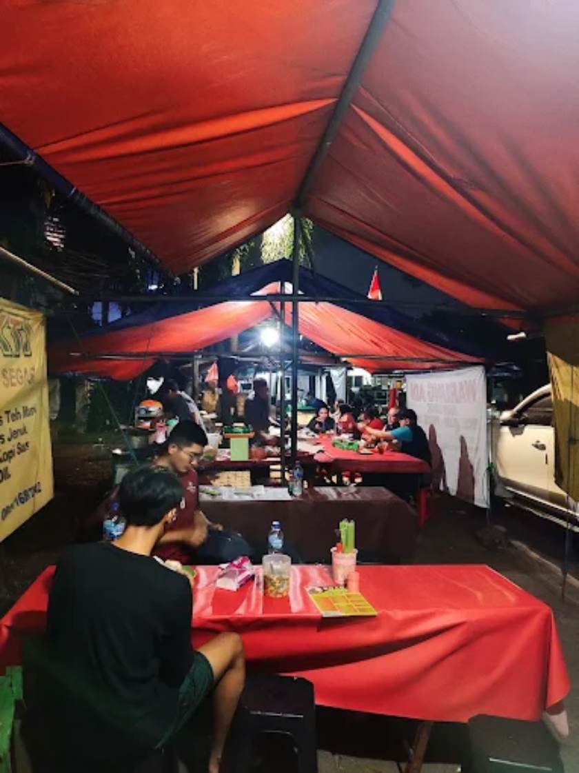 나시고렝Nasi Goreng Warung Bhakti.jpg