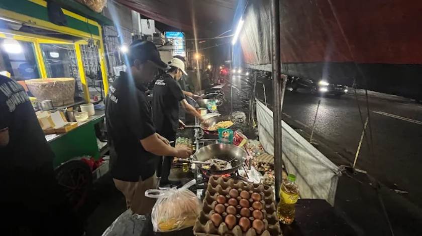 나시고렝Nasi Goreng Kebuli Apjay2.jpg
