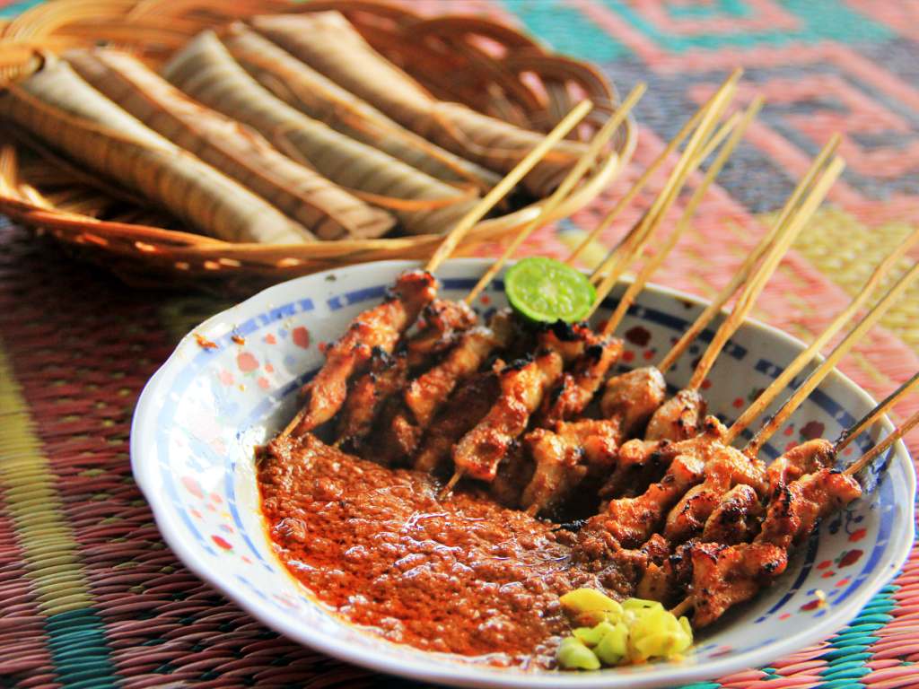 sate_bulayak_1200.jpg