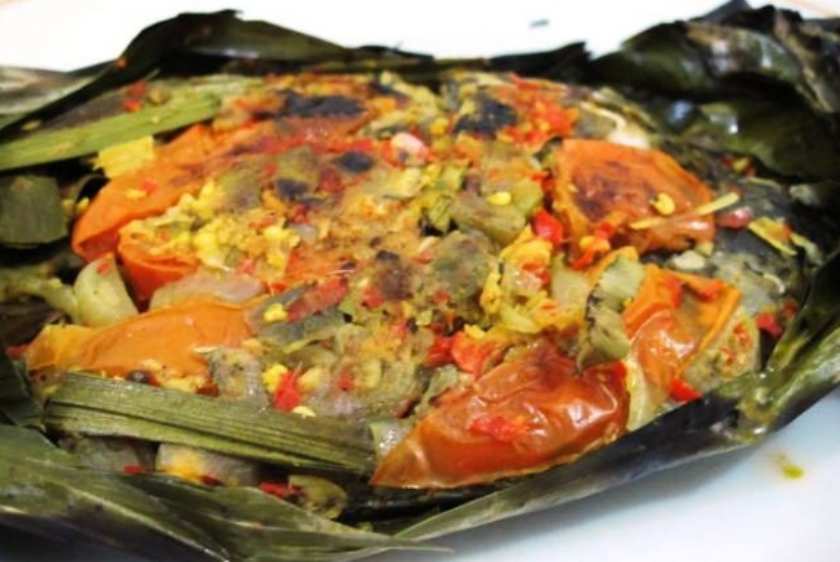 Ikan Tude Woku Daun.jpg