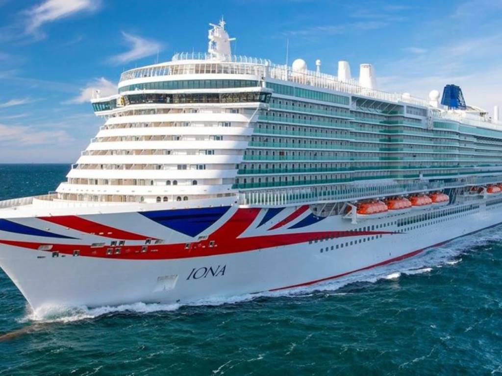 P&amp;O Iona cruise ship003.jpg