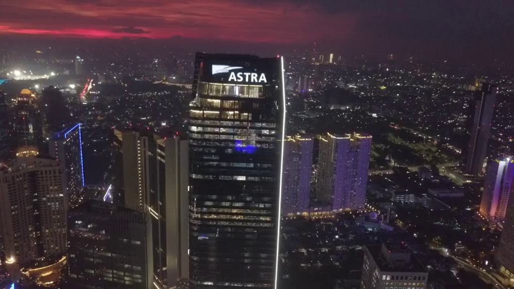 Menara Astra Teguh Alexander.jpg