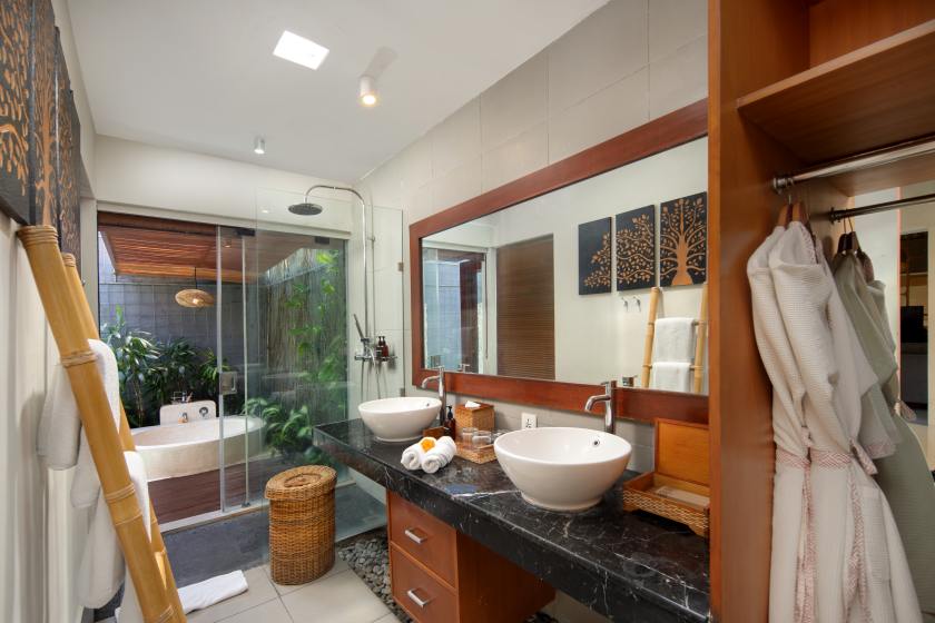 Grand One Bedroom Villa (21).jpg