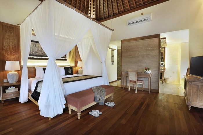 Kayon jungle pool villa004.jpg