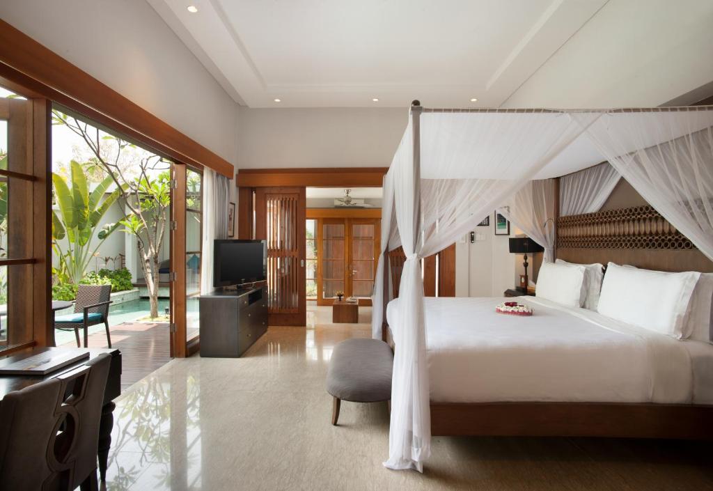 One-Bedroom Royal Courtyard Villa9.jpg