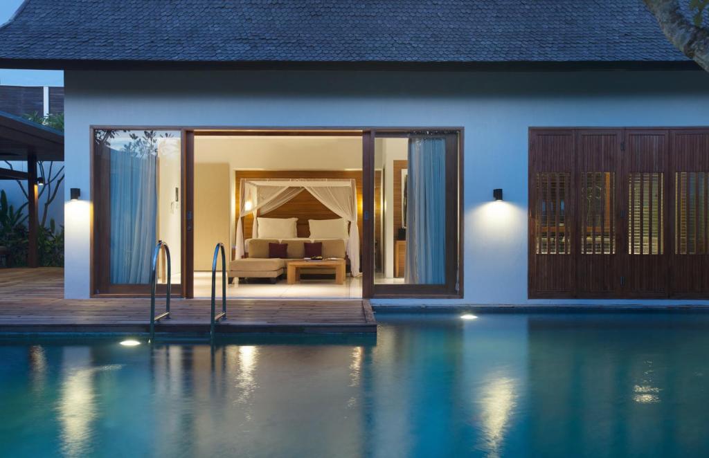One-Bedroom Royal Courtyard Villa4.jpg