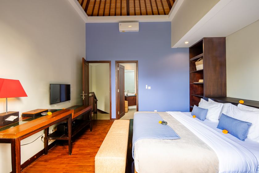 21 (Royal 2 Bedroom Villa).jpg