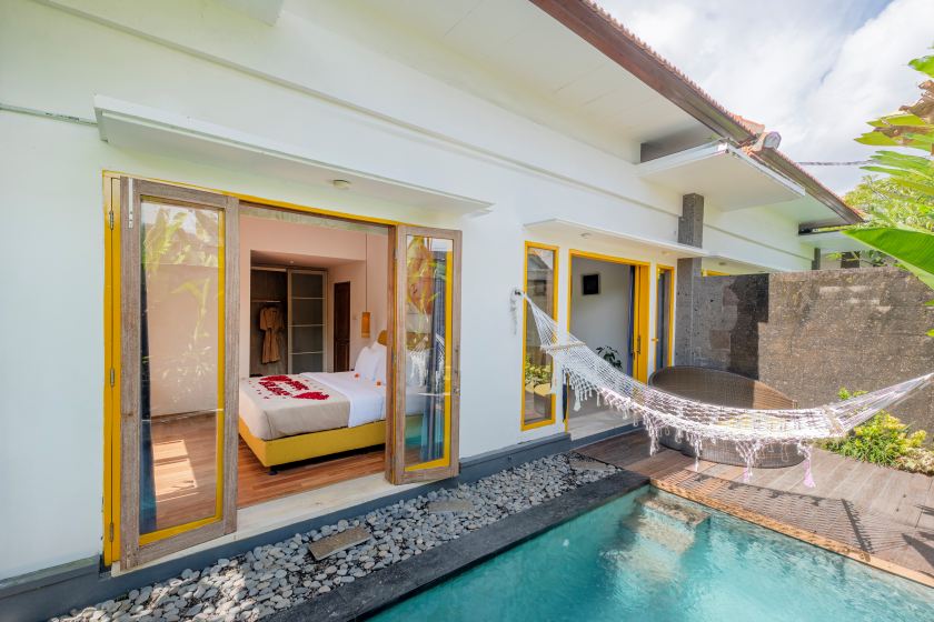 17 (One or Two Bedroom Villa).jpg