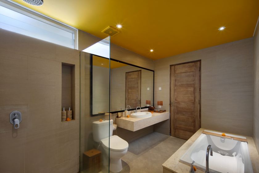 38 (Royal 2 Bedroom Waterslide).jpg