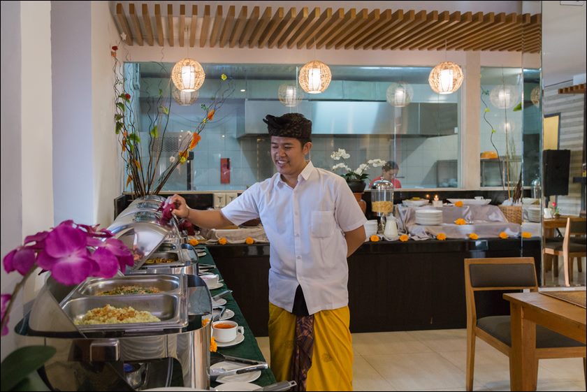 레스토랑008.jpg