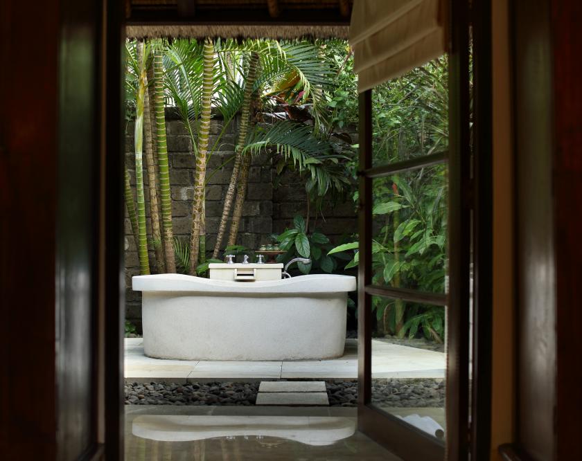 PLCB_1-Bedroom Garden Villa_bathroon.jpg